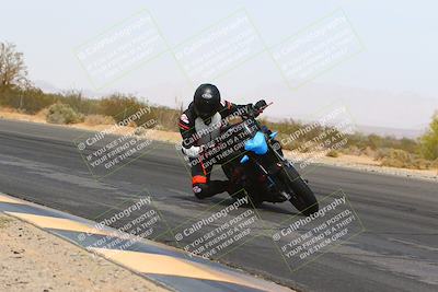 media/Apr-10-2022-SoCal Trackdays (Sun) [[f104b12566]]/Turn 3 Inside (1150am)/